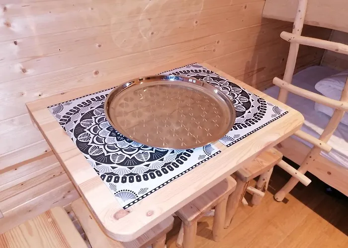 La Gare De Lurey Conflans Et Hebergements Insolites En Champagne *