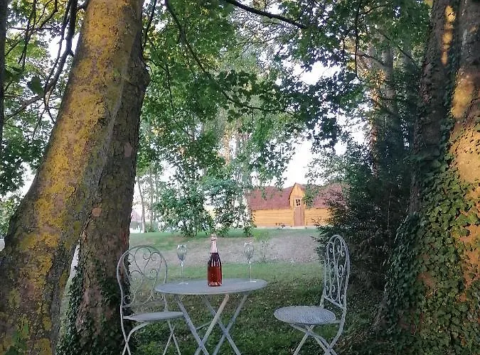 Luxury tent La Gare De Lurey Conflans Et Hebergements Insolites En Champagne *