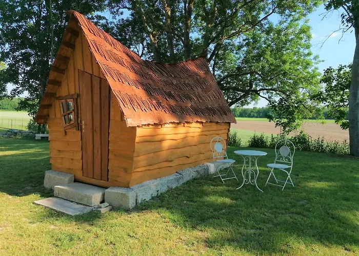 La Gare De Lurey Conflans Et Hebergements Insolites En Champagne
