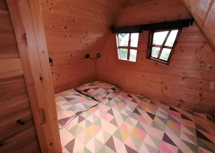 Luxury tent La Gare De Lurey Conflans Et Hebergements Insolites En Champagne