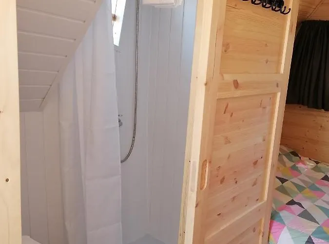 La Gare De Lurey Conflans Et Hebergements Insolites En Champagne *